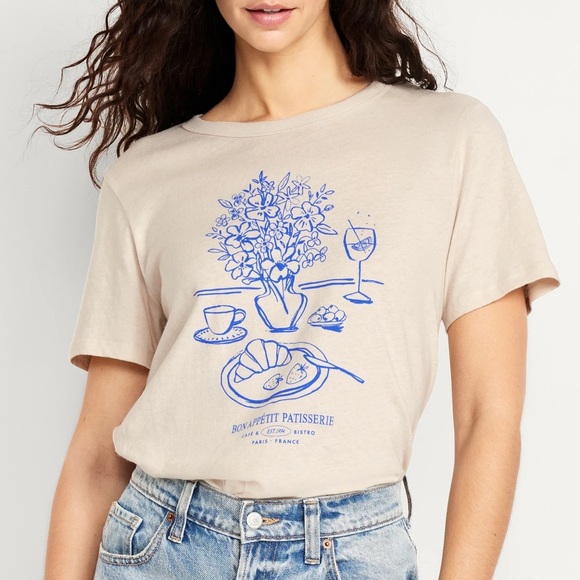 Old Navy “Bon Appétit Patisserie” Graphic Tee - Picture 1 of 4